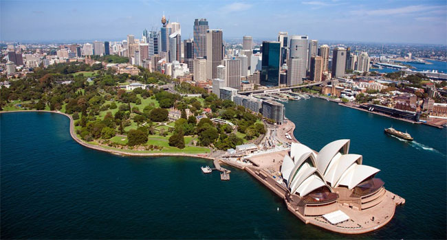 অস্ট্রেলিয়া : ছবির মতো দেশ